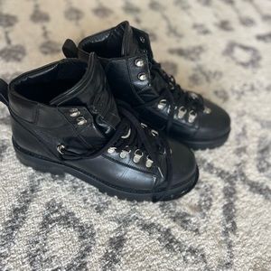 ALL SAINTS LEATHER BOOTS US8. EU39